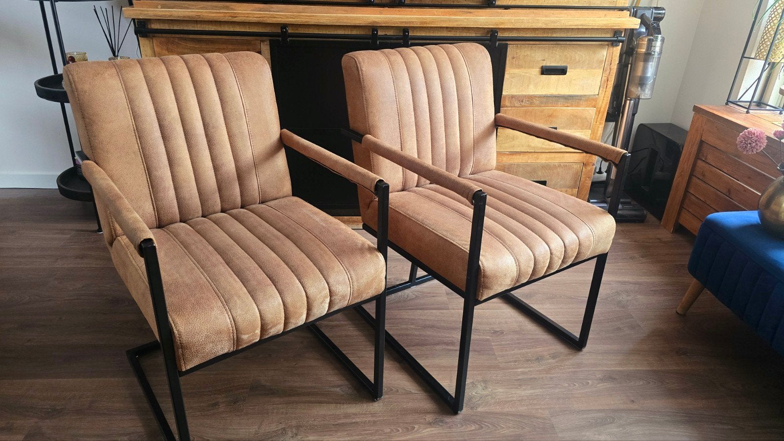 Set van 2 vintage eetkamerstoelen, cognac / bruin, Ophalen, Twee, Bruin, Zo goed als nieuw