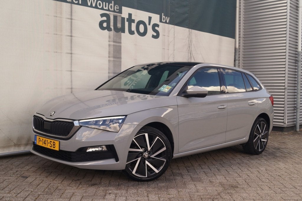 Skoda Scala 1.0 TSI 110pk DSG Sport Business -PANO-LED-ECC-, Auto's, Skoda, Gebruikt, Euro 6, 620 kg, Origineel Nederlands