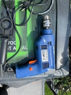 simpele boormachine, Ophalen, Gebruikt, Minder dan 400 watt, Boormachine