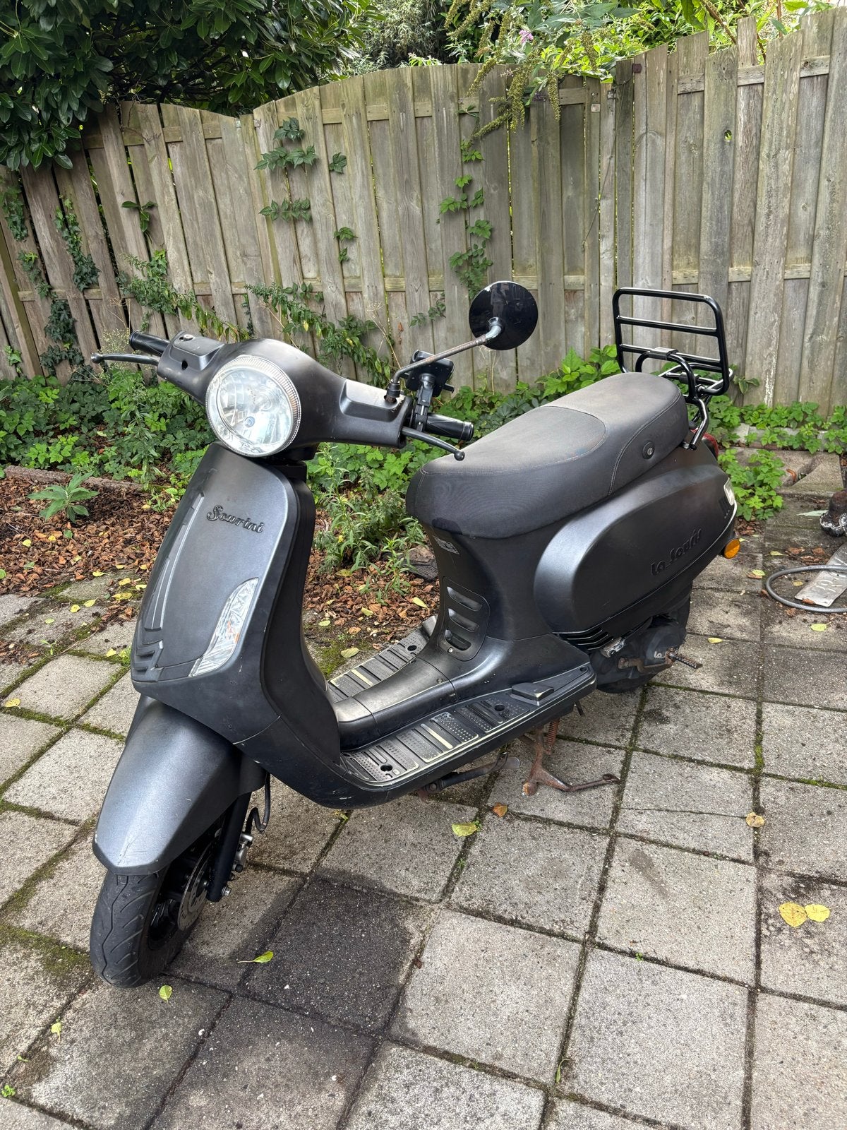 La Souris Sourini 50cc, Gebruikt, Maximaal 45 km/u, Ophalen of Verzenden, Benzine