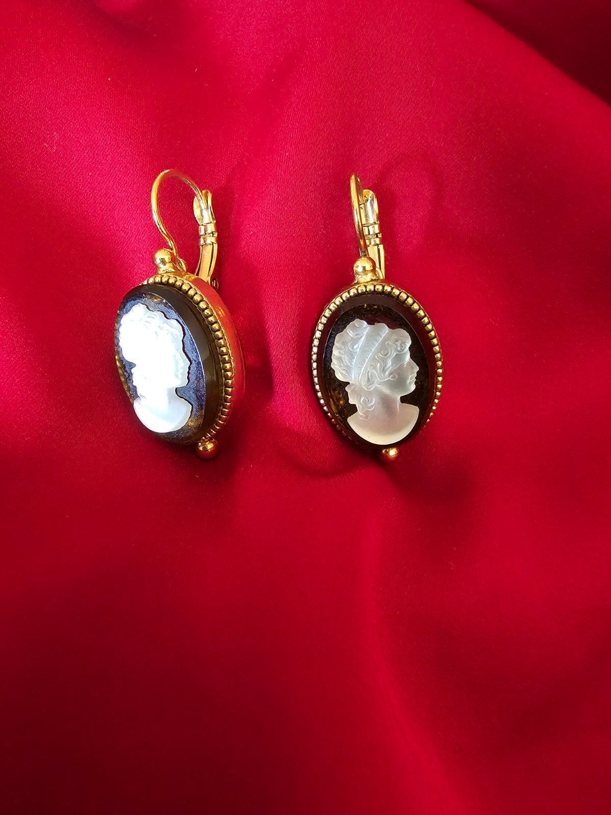 Camps & Camps, Cameo Oorbellen - Groen, Sieraden, Tassen en Uiterlijk, Oorbellen, Overige materialen, Hangers, Ophalen of Verzenden