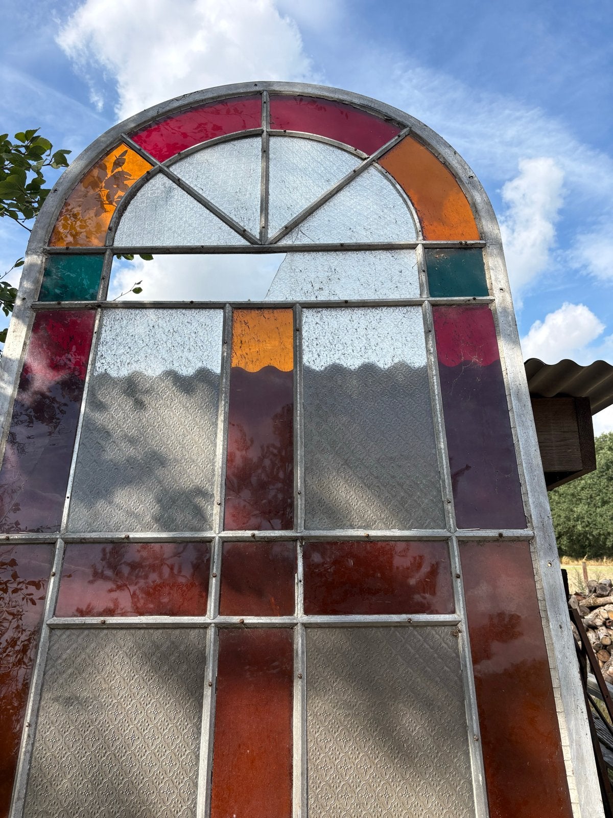 Antiek glas-in-raam met kleurrijke panelen, Ophalen, Gevelraam of Ruit, Gebruikt, 160 cm of meer