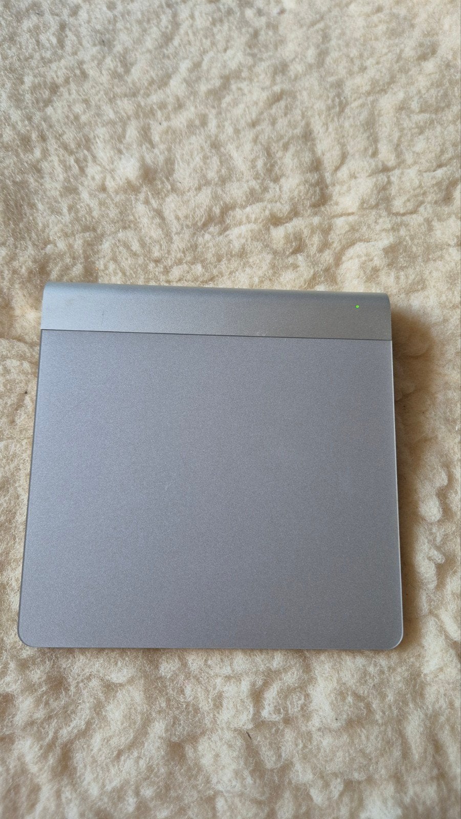Apple Magic Trackpad A1339 draadloos Bluetooth touchpad, Computers en Software, Muizen, Rechtshandig, Ophalen of Verzenden, Zo goed als nieuw