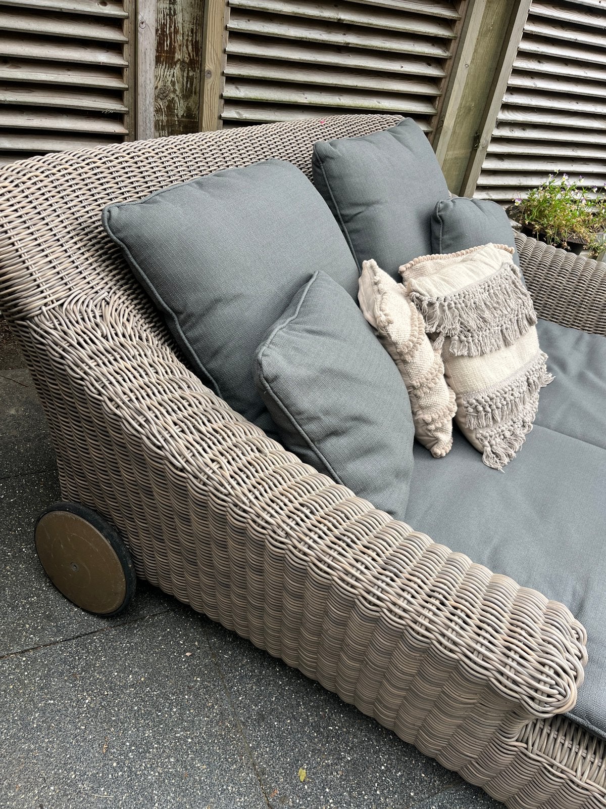 Four Seasons Outdoor Daybed, Ophalen, Zo goed als nieuw, Wicker