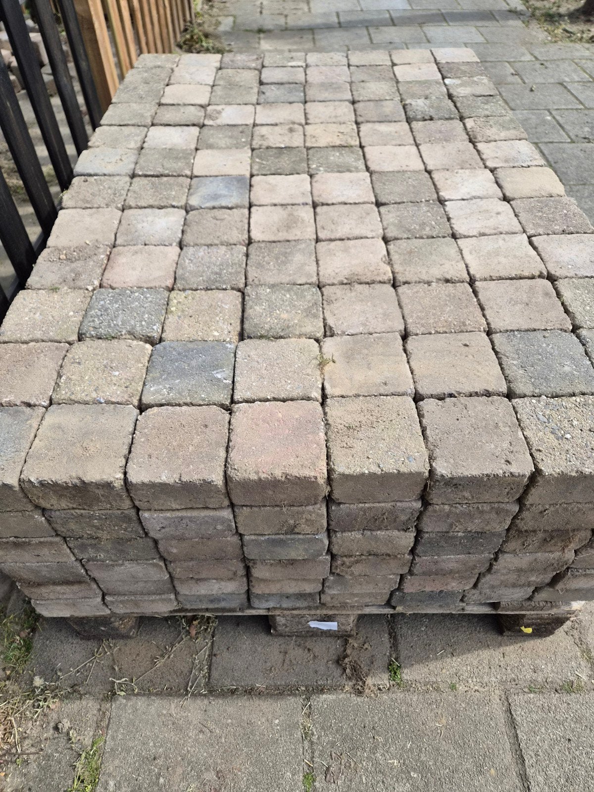 Gebruikte betonklinkers 10x10 cm - ca. 24 m², Ophalen, Overige materialen, Gebruikt, Minder dan 20 cm