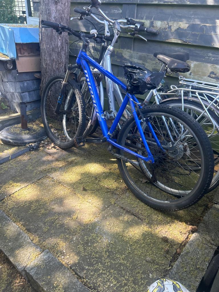 Gebruikte fiets met defecte schakel en matige remmen, Ophalen, Gebruikt, Velgrem