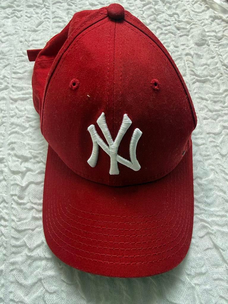 New Era NY Yankees Cap - Rood, Ophalen of Verzenden, Gedragen, One size fits all, Pet