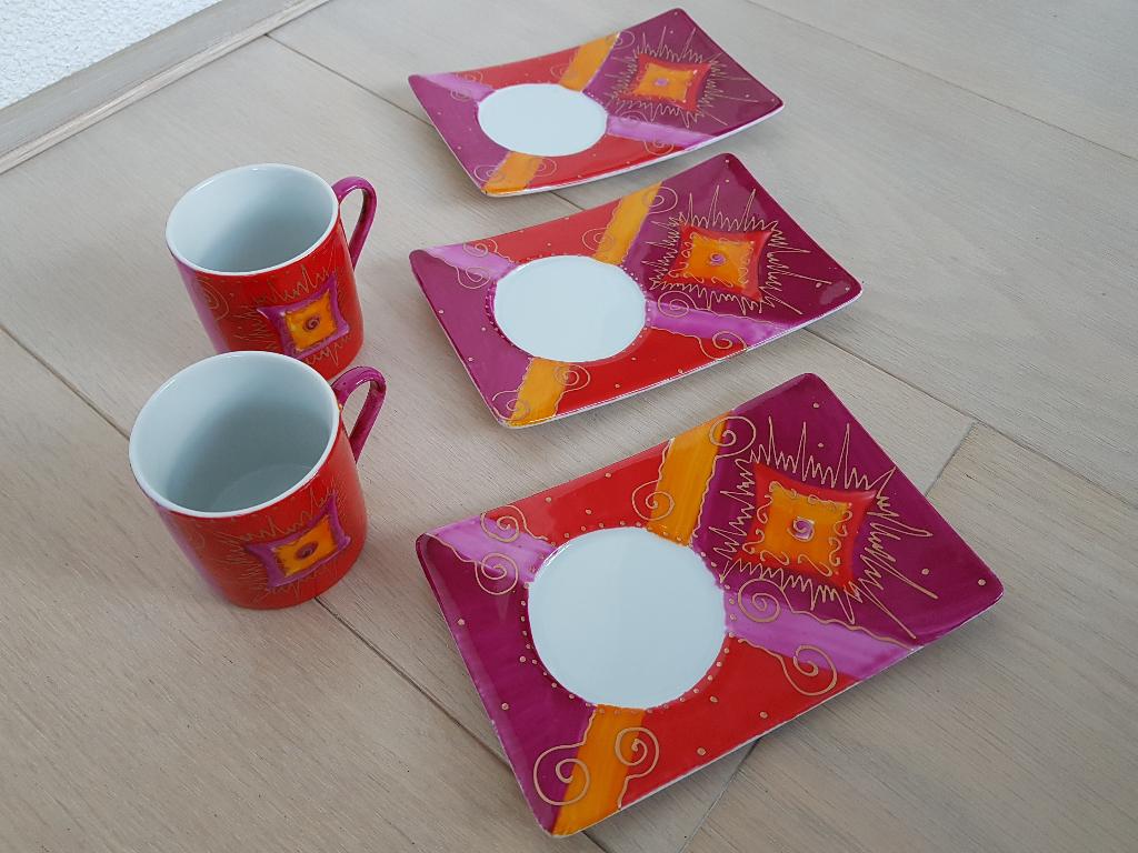 Vrolijk Kop- en Schotelsetje Paars Goudkleurig, Nieuw, Ophalen of Verzenden, Overige stijlen, Kop(pen) en/of Schotel(s)