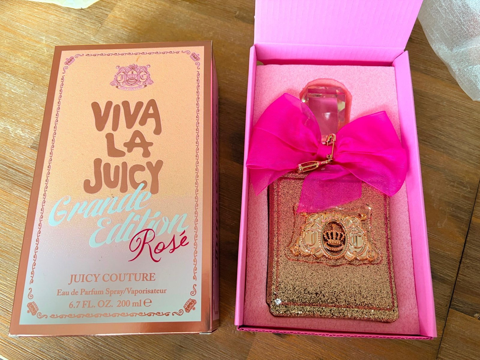Viva La Juicy Grande Edition (!!!) Rosé Eau de Parfum 200ml, Ophalen of Verzenden, Nieuw