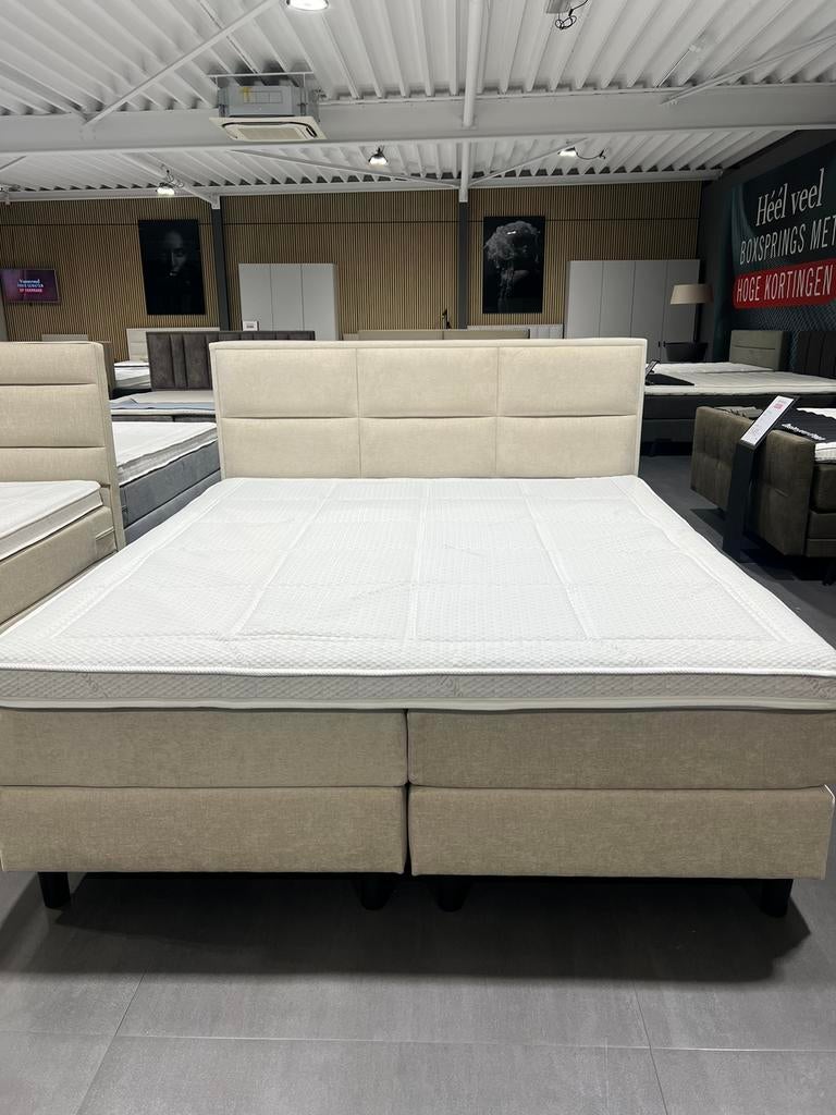 Eijerkamp collectie boxspring Jasmijn, Ophalen, Beige, Tweepersoons, Zo goed als nieuw