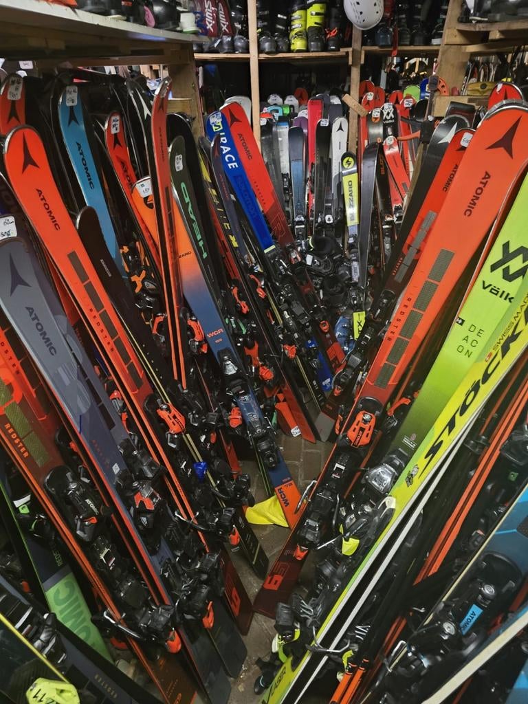 GROOTSTE VOORRAAD SKIS VAKKUNDIG ADVIES, Sport en Fitness, Overige merken, Ophalen of Verzenden, Zo goed als nieuw, Carve