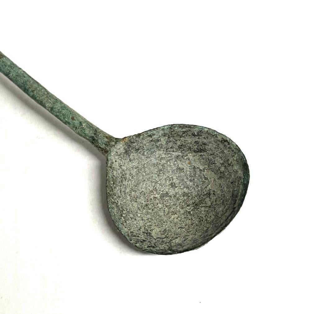 Oude Romeinse lepel (cochlear) Brons met authentieke patina, Ophalen of Verzenden
