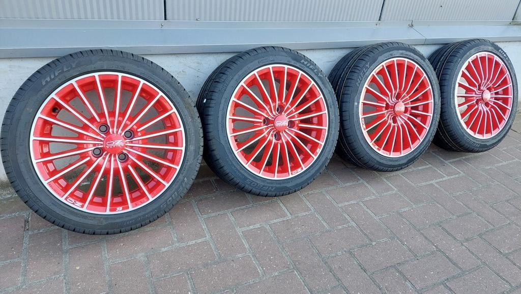 Nieuwe OZ Racing velgen Aygo 107 C1 195/45/15 met NW BANDEN!, 15 inch, Banden en Velgen, Nieuw, Ophalen of Verzenden
