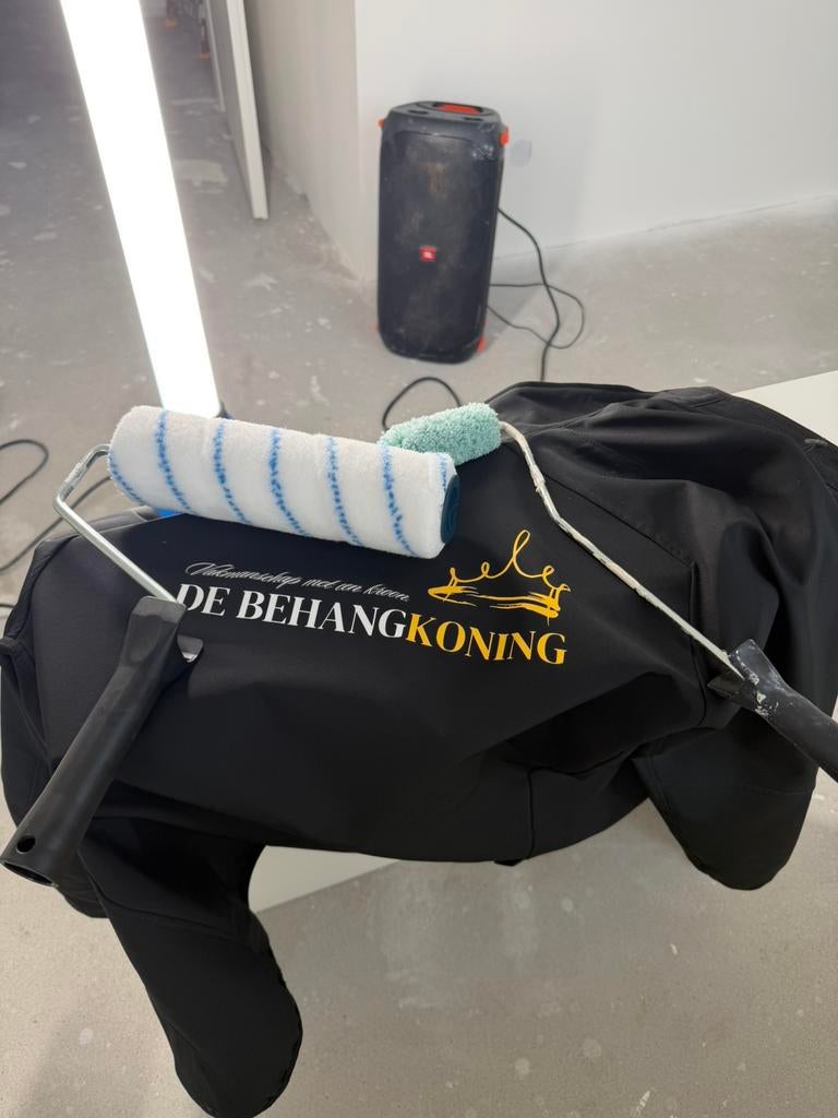 Behanger - Behanger Nijmegen, Diensten en Vakmensen, Schilders en Behangers, Behangen, Garantie