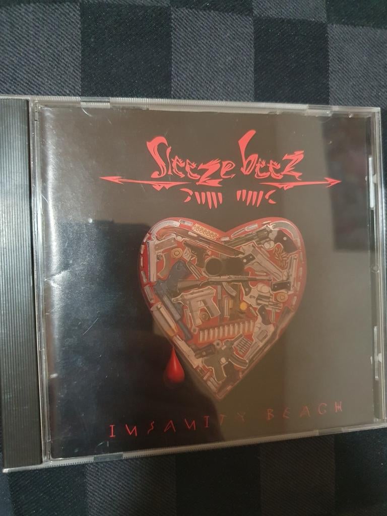 Sleeze beez insanity beach, Cd's en Dvd's, Verzenden, Gebruikt