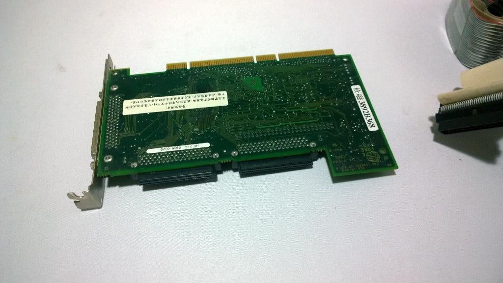 Adaptec SCSI Card 29160, inc Foxconn SCSI kabel, Computers en Software, Ophalen, Adaptec
