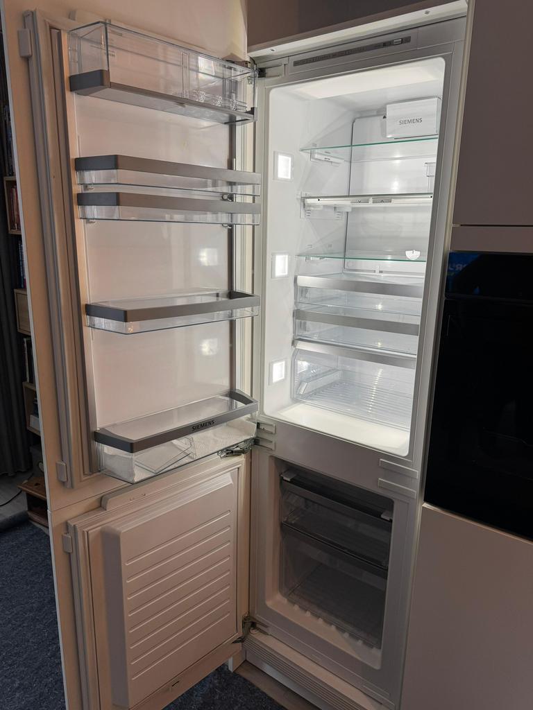 Foto 3 van Nette SieMatic Hoekkeuken Topconditie + Siemens GEDEMONTEERD