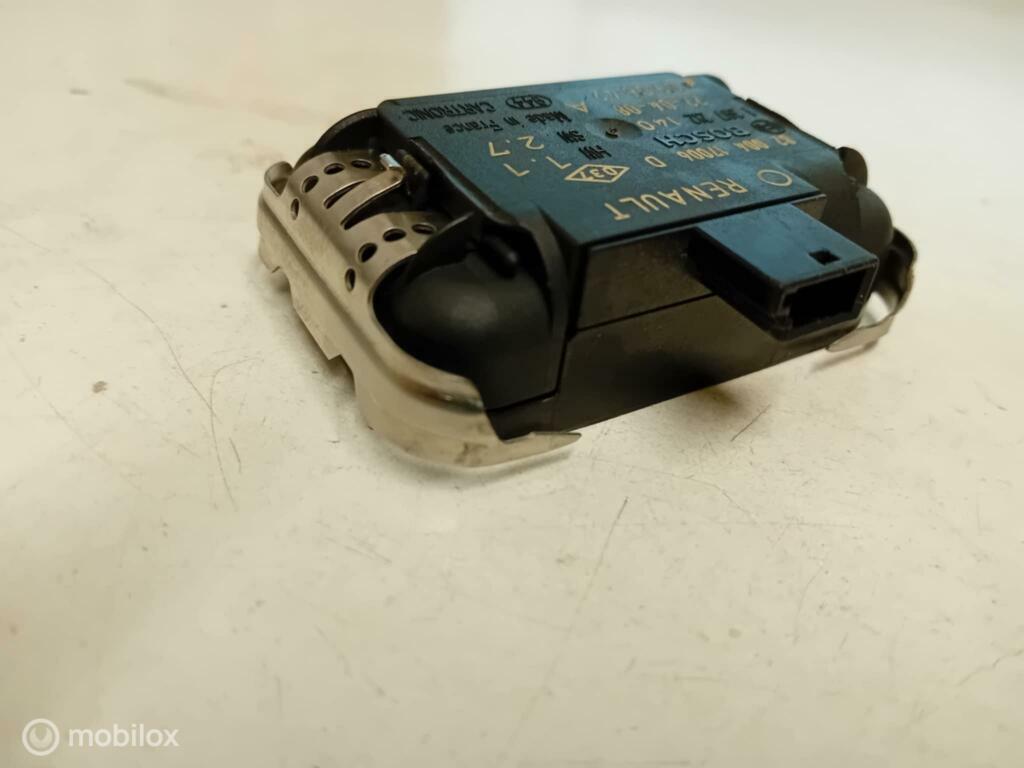 Regensensor Opel Vivaro 8200417006D, Gebruikt, Ophalen of Verzenden