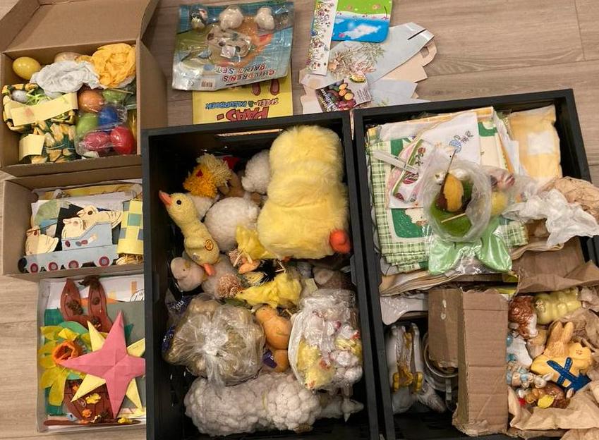 Paas knutselspullen en materialen, beeldjes, knuffels, Diversen, Pasen, Ophalen of Verzenden, Gebruikt