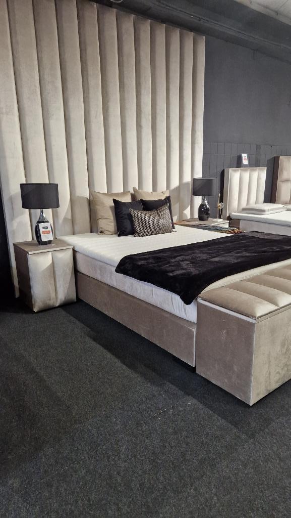 Luxury boxsprings | Snel leverbaar | Op maat | Utrecht, Huis en Inrichting, Slaapkamer | Boxsprings, Ophalen, 180 cm, 200 cm, Groen