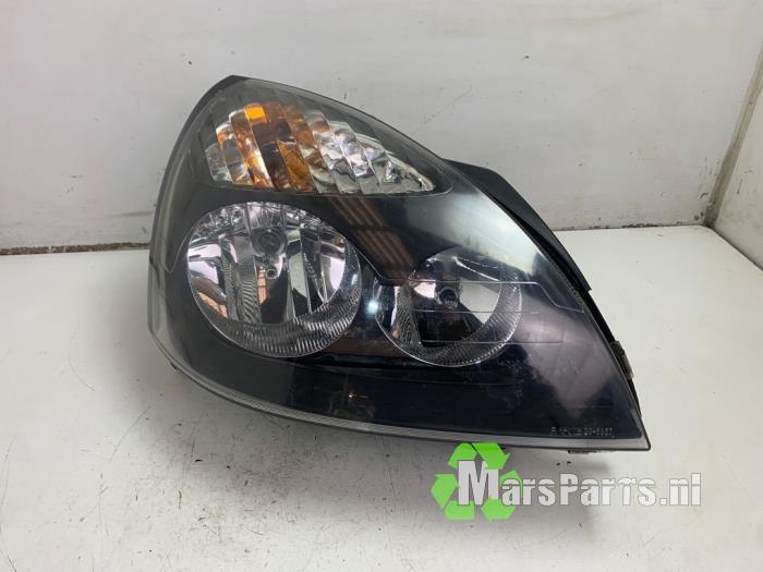 Koplamp rechts van een Renault Clio, Gebruikt, -, Renault, -