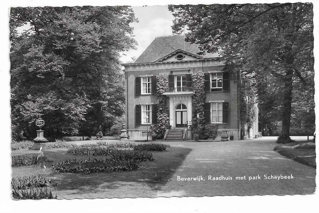 AK Beverwijk - Raadhuis met Park Scheybeek, Verzenden, 1960 tot 1980, Ongelopen, Noord-Holland