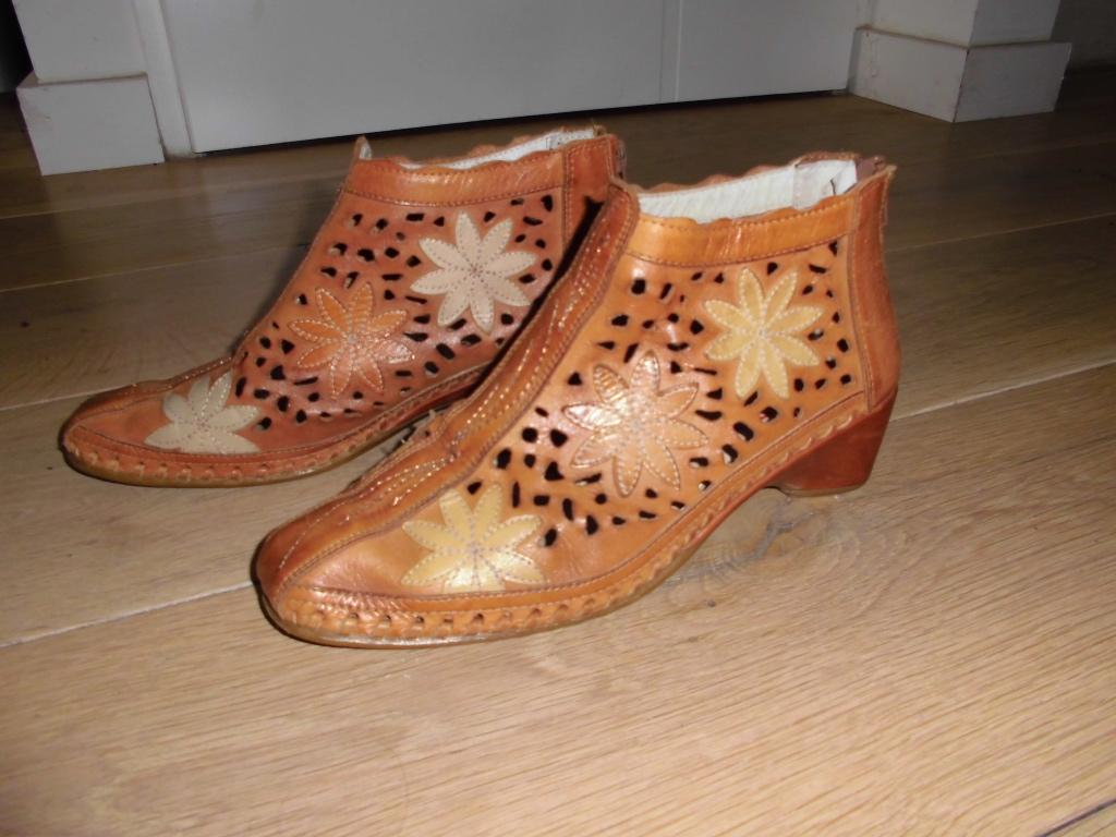 Pikolinos schoenen maat 37, Bruin, Lage of Enkellaarzen, Ophalen of Verzenden, Gedragen
