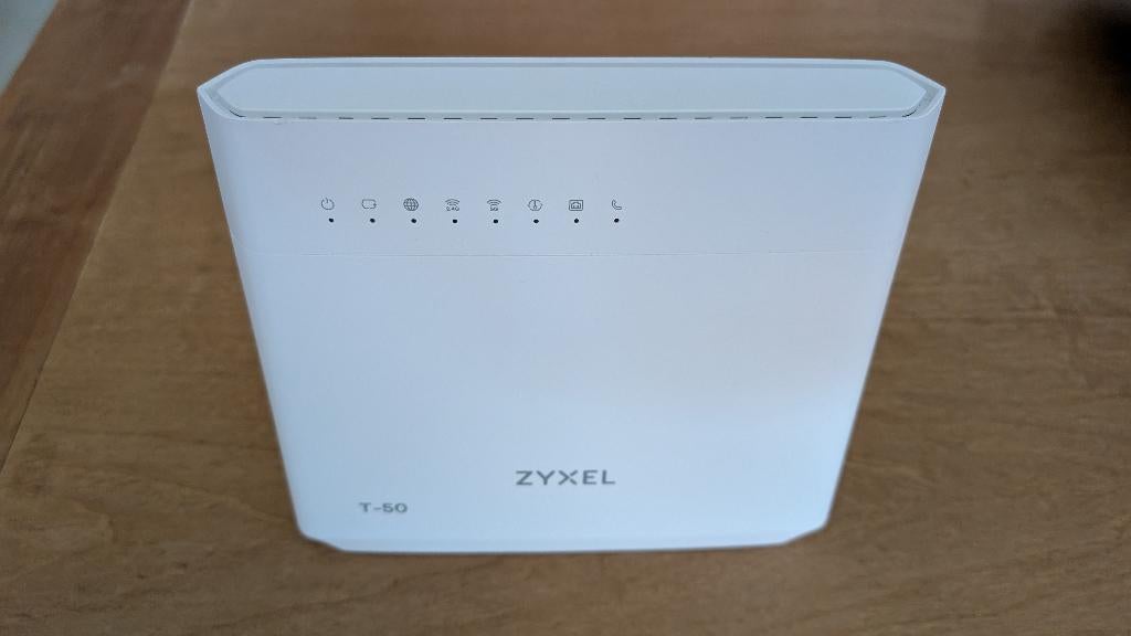 ZyXEL VMG8825-T50 Modem, Computers en Software, Routers en Modems, Ophalen of Verzenden, Zo goed als nieuw, Router met modem, Zyxel, t56, t75, t54, wx5600, odido