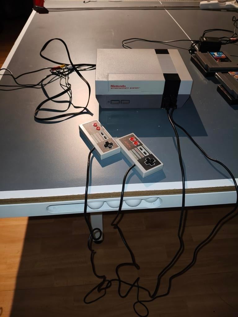 Nintendo NES Console + Games - Klassieker!, Spelcomputers en Games, Spelcomputers | Sony PlayStation 4, Met 2 controllers, Ophalen of Verzenden
