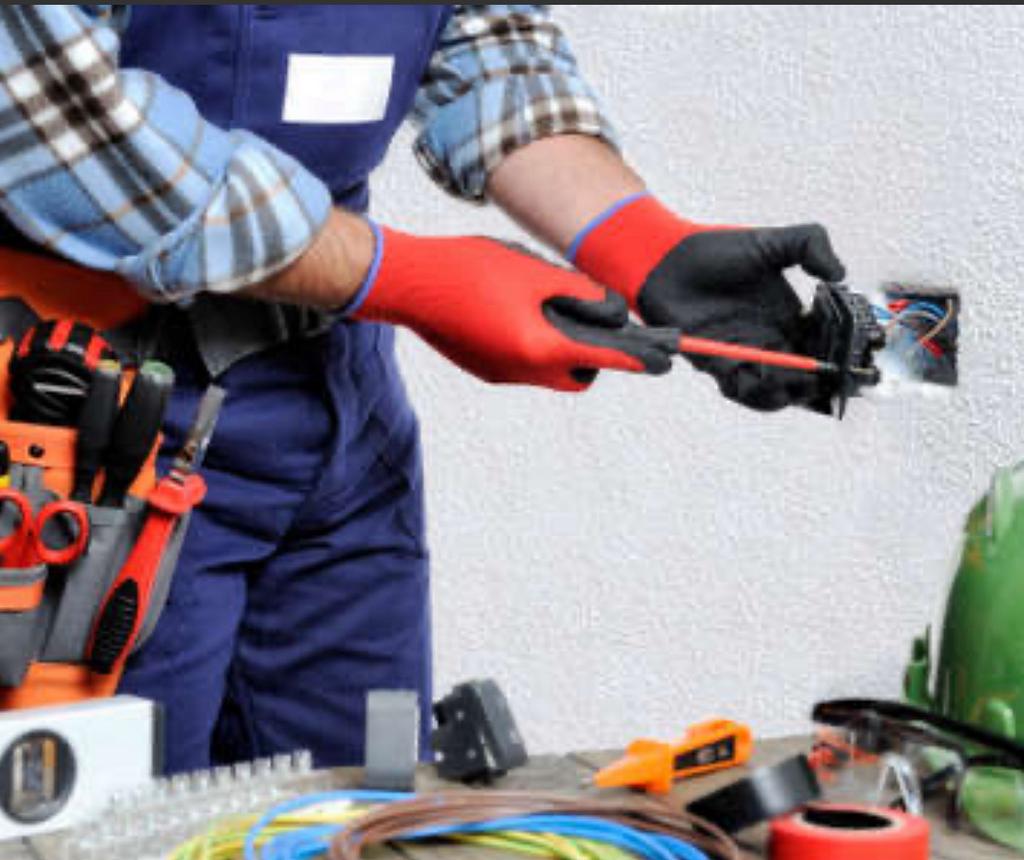 Gecertificeerde Elektricien voor al uw klussen!, Diensten en Vakmensen, Elektriciens, 24-uursservice