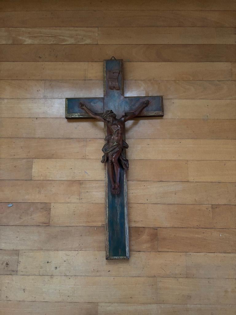 Kruisbeeld (hout) Corpus (brons), INRI, Ophalen