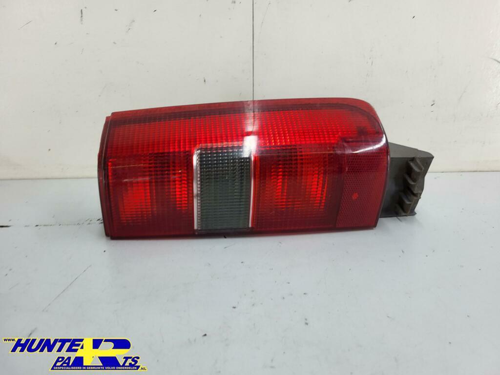 Achterlicht R Volvo 850 ('91-'96) 3512425, Gebruikt, Ophalen of Verzenden, Volvo, Volvo