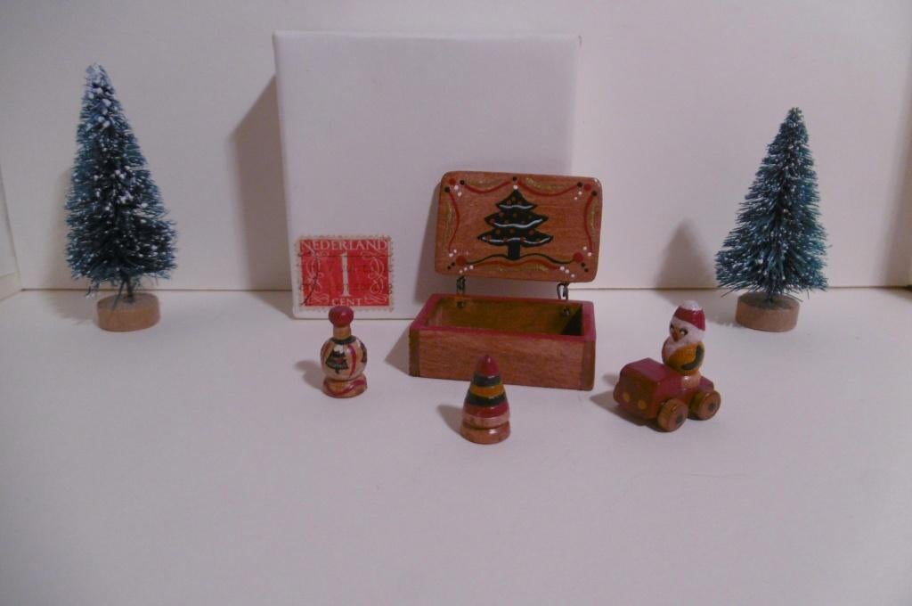 Oud houten kerst boom speelgoed kist poppenhuis miniaturen, Verzenden