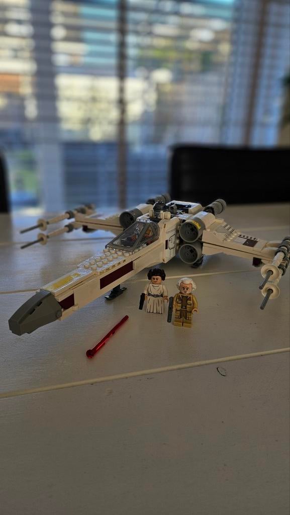 LEGO Star Wars Luke Skywalker's X-Wing Fighter (75301), Kinderen en Baby's, Speelgoed | Duplo en Lego, Ophalen of Verzenden, Zo goed als nieuw