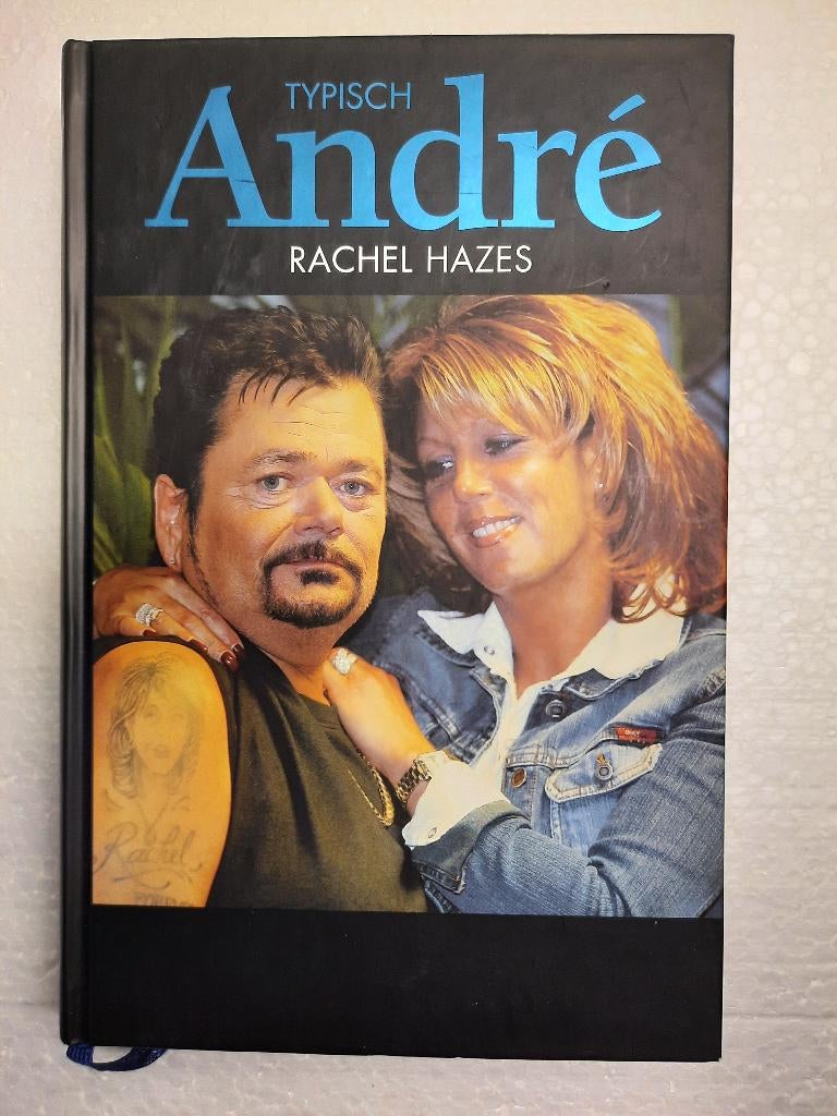 BOEK: TYPISCH ANDRÉ – RACHEL HAZES, Boeken, Ophalen of Verzenden, Zo goed als nieuw, Film, Tv en Media, Rachel Hazes