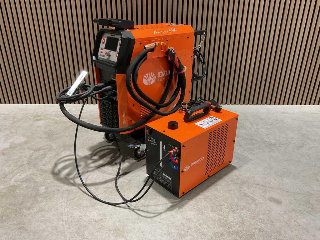 Daewoo Damig-350GDL lasmachine met waterkoeler nieuw in doos, Doe-het-zelf en Verbouw, Gereedschap | Lasapparaten, Ophalen, Nieuw