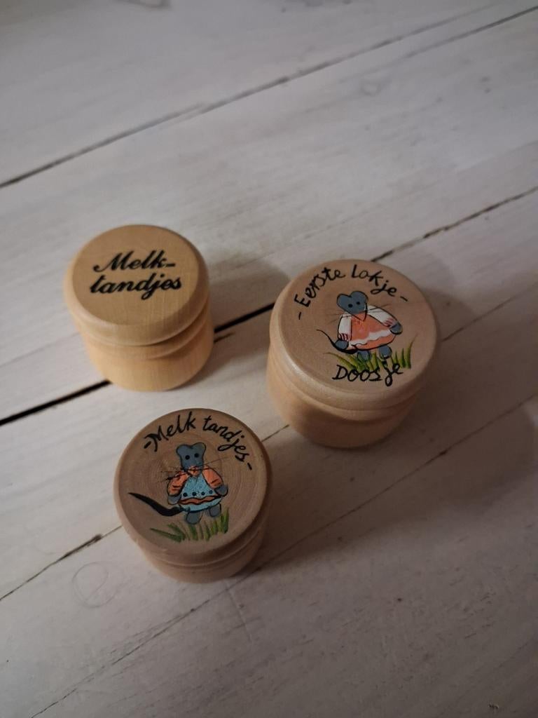 3 x nieuw bewaardoosje van hout voor melktanden en haarlokje, Ophalen of Verzenden, Nieuw