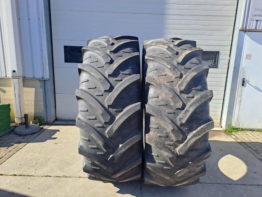 Michelin, Trelleborg, Continental, Mitas en diverse velgen, Ophalen of Verzenden