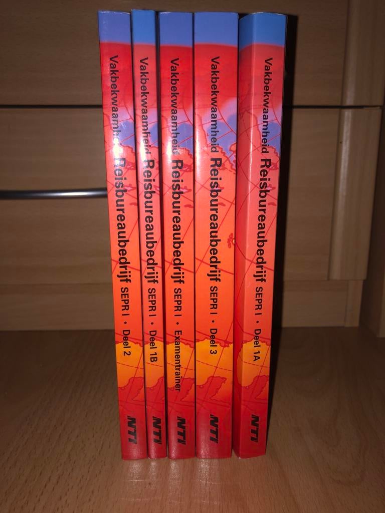 NTI Vakbekwaamheid Reisbureaubedrijf SEPR 1, Boeken, Ophalen of Verzenden, Beta, Zo goed als nieuw, MBO