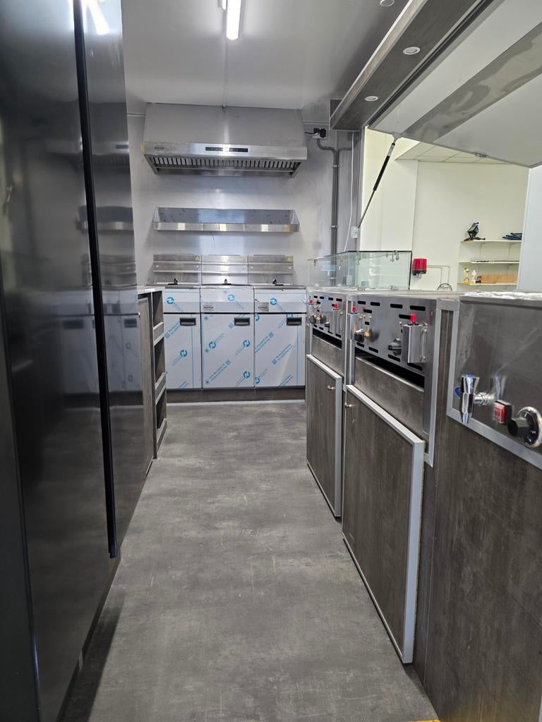 FOODTRUCK RENAULT MASTER, Ophalen of Verzenden