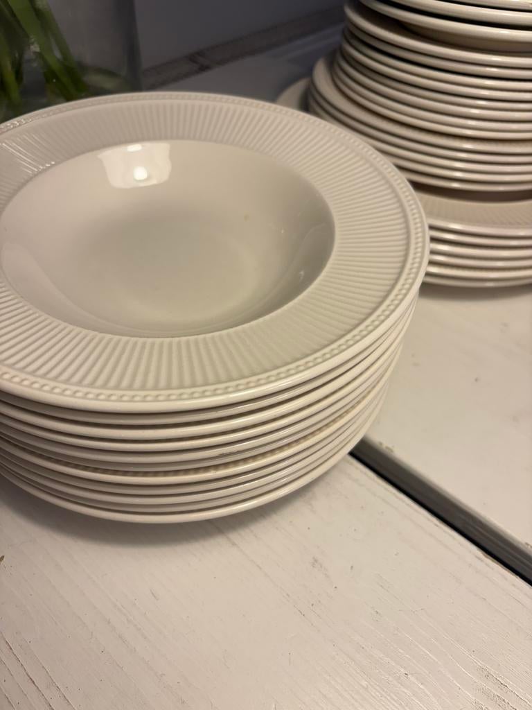 Wedgood Windsor servies, Huis en Inrichting, Keuken | Servies, Ophalen, Gebruikt, Bord(en), Wedgwood