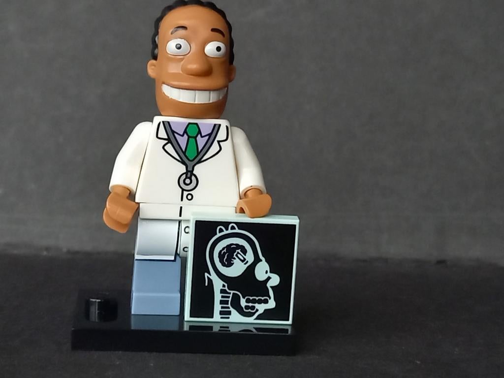 Lego minifig NIEUW Simpsons Dr.Hibbert 71009 CMF, Ophalen of Verzenden, Nieuw, Complete set, Lego