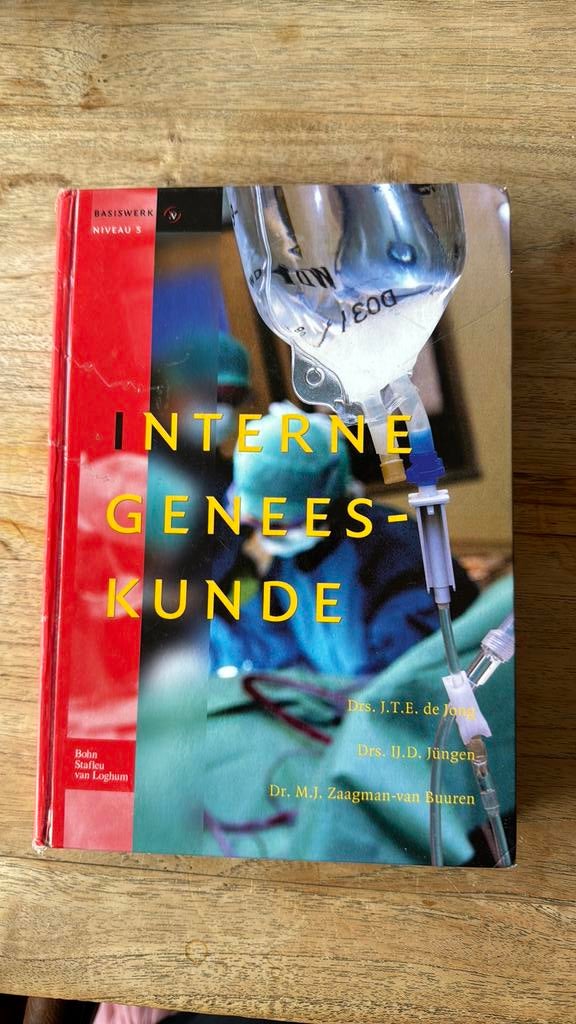 J.T.E. de Jong - Interne geneeskunde, Boeken, Wetenschap, Zo goed als nieuw, Ophalen of Verzenden