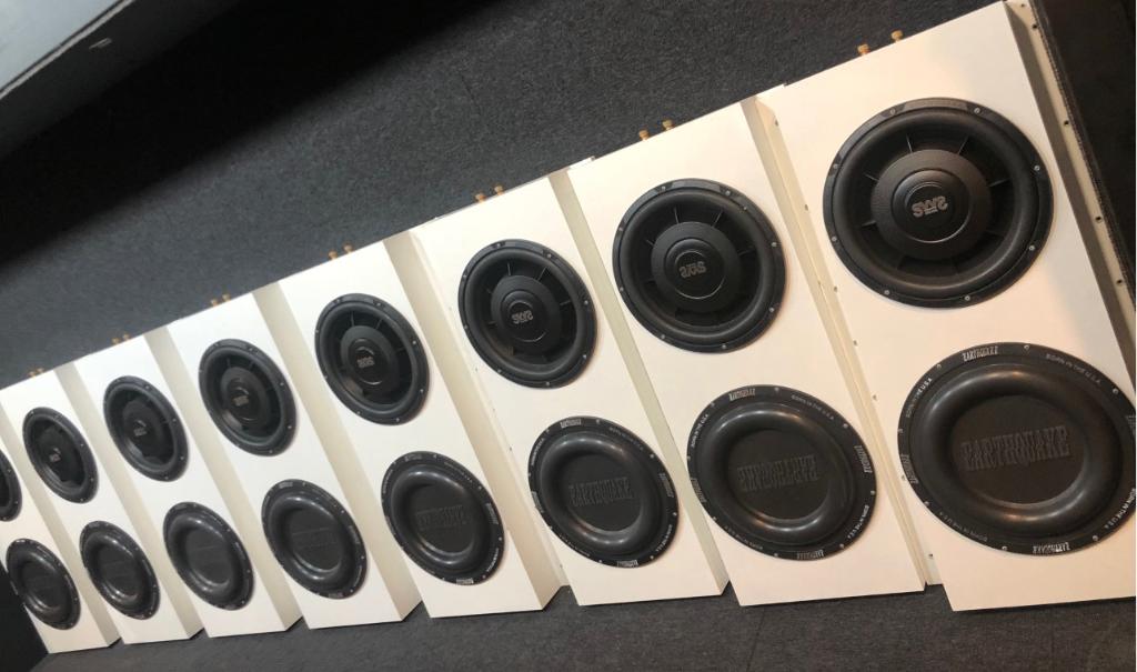 Earthquake SWS-12X + SLAPS-12 (Multi Array Subs), Audio, Tv en Foto, Luidsprekers, Zo goed als nieuw, Subwoofer, 120 watt of meer