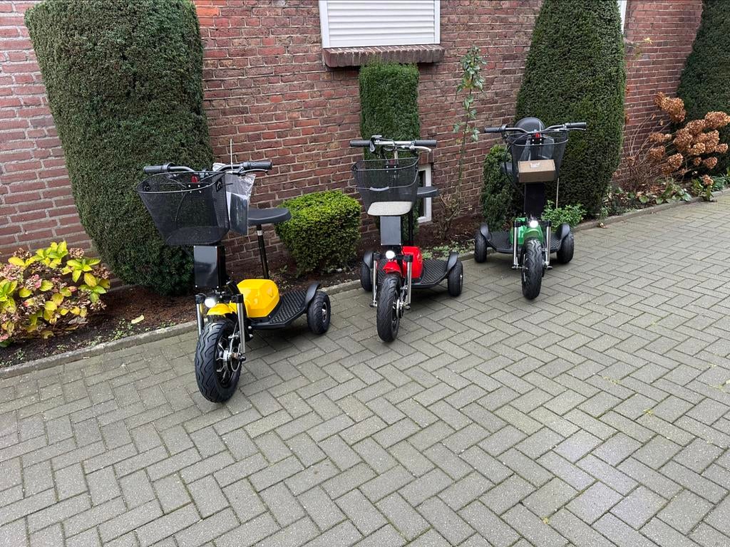 NIEUWE BRISKI SCOOTMOBIEL - LITHIUM-ION ACCU, Diversen, Overige merken, 16 t/m 25 km, Nieuw, Ophalen of Verzenden