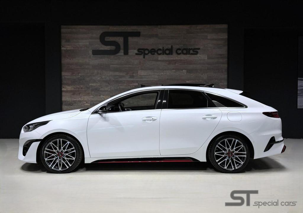 Kia ProCeed 1.6 T-GDi GT|Pano|dealer, 15 km/l, Gebruikt, 1591 cc, Met garantie (alle)
