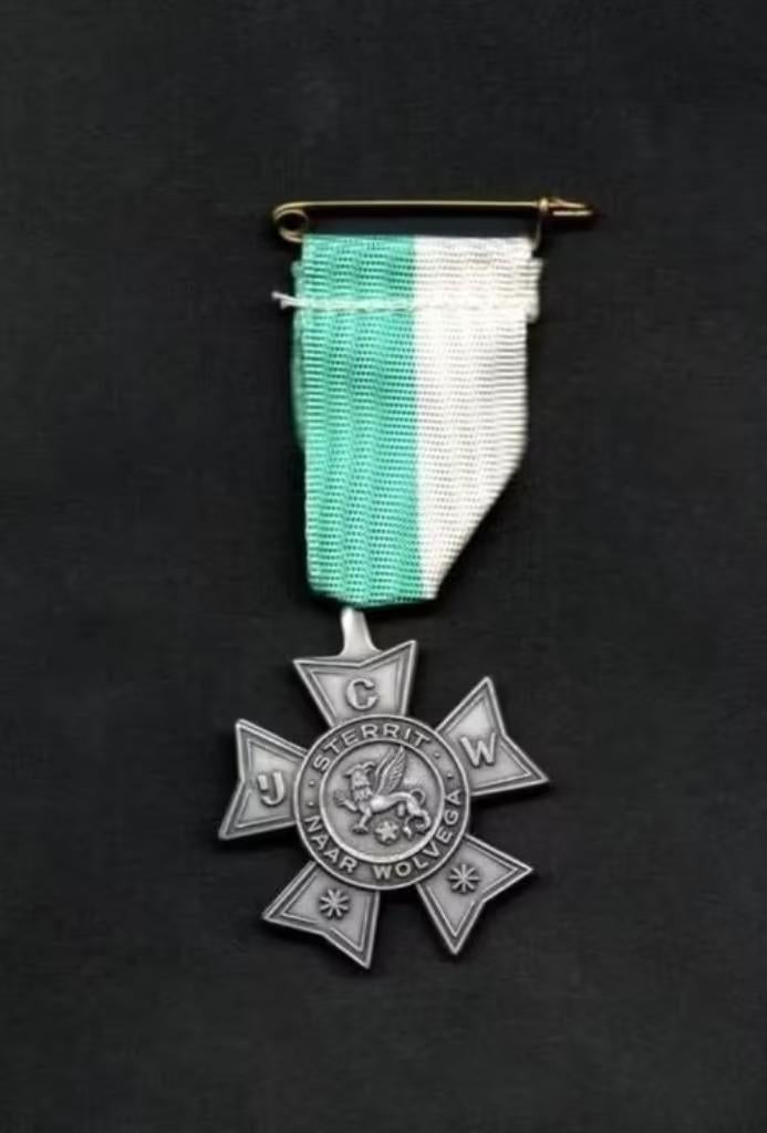 Medaille Sterrit naar Wolvega Weststellingwerf IJ.C.W. 1985., Verzamelen, Ophalen of Verzenden, Zo goed als nieuw