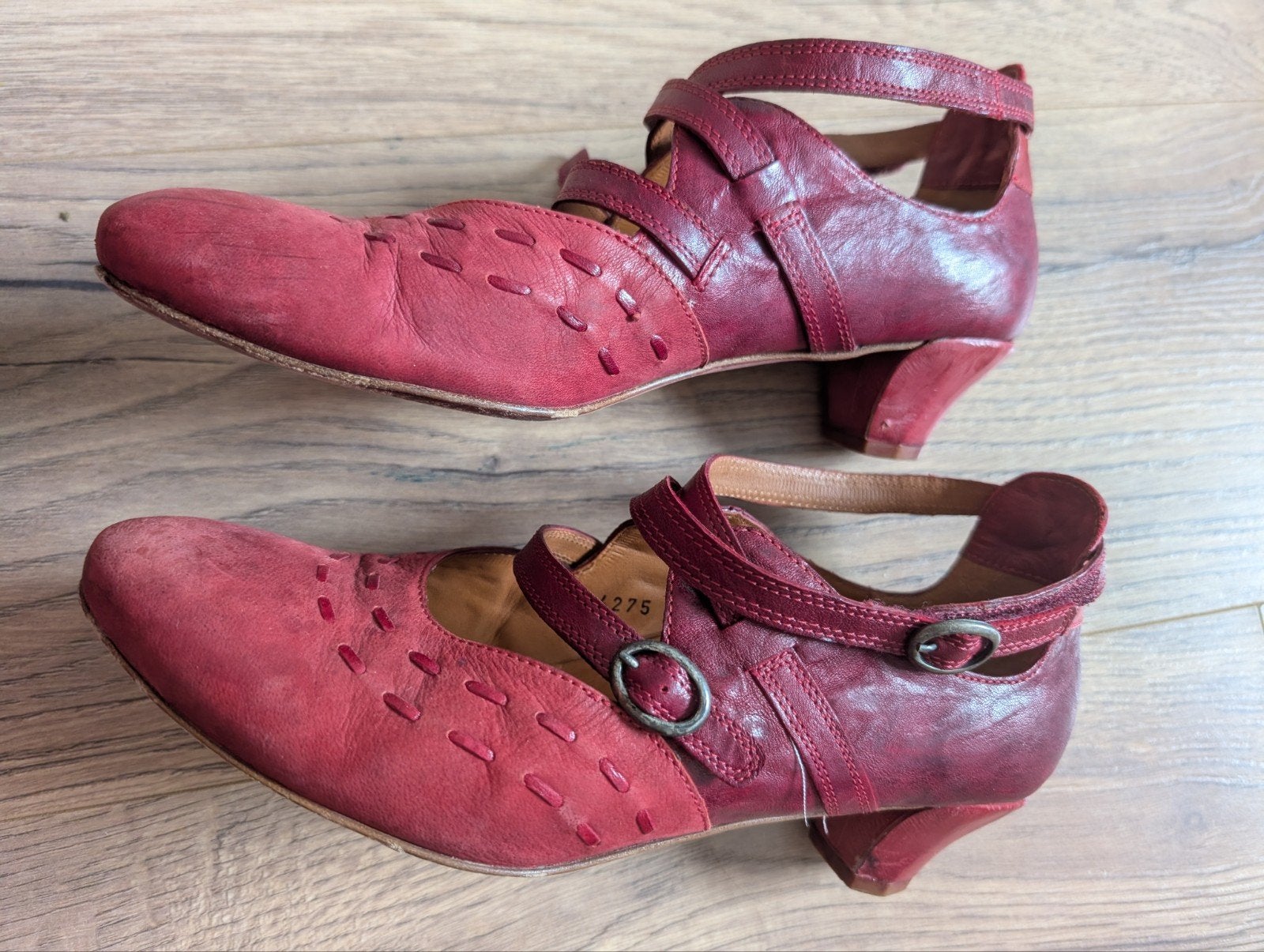 Think! Rode Leren Pumps 39, Think!, Ophalen of Verzenden, Zo goed als nieuw, Rood