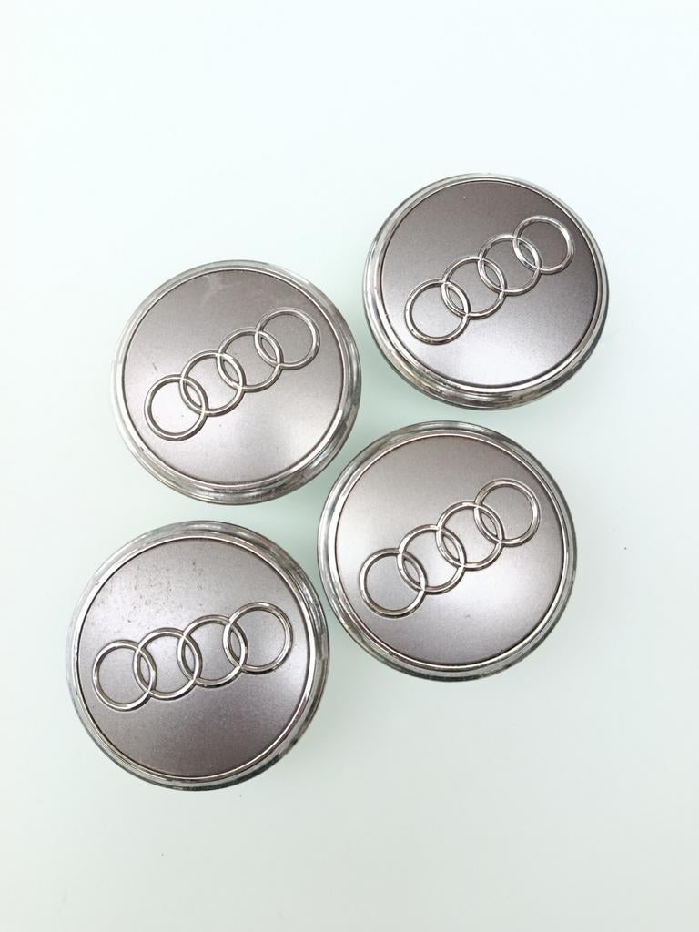 Originele naafdoppen Audi, Auto diversen, Wieldoppen, Ophalen of Verzenden