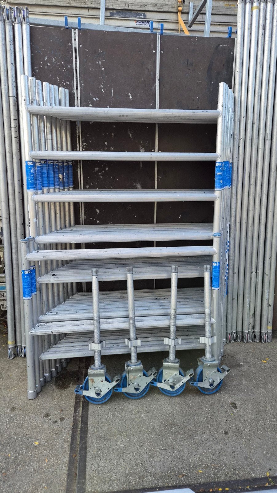 te koop 10.20 werkhoogte asc rolsteiger, Doe-het-zelf en Verbouw, Asc, Ophalen of Verzenden, Rolsteiger of Kamersteiger, 5 meter of hoger